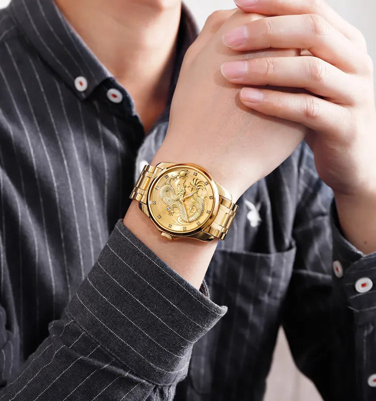 ساعة يد فاخرة بنقش التنين الذهبي ثلاثي الأبعاد