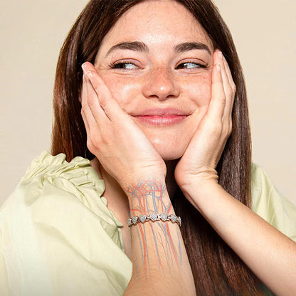 سوار النحاس المغناطيسي المبهر للنساء بتصميم قلوب