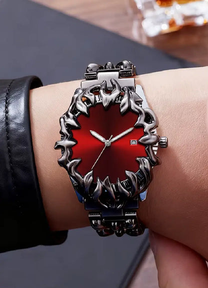 ساعة يد رجالية فاخرة بتصميم مخلبي – مزيج القوة والأناقة